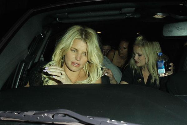 Jessica Simpson Hot Mess Photos