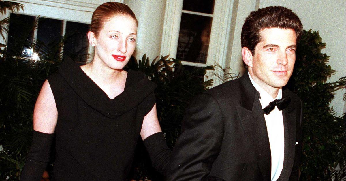 Photo of Carolyn Bessette-Kennedy and John F. Kennedy Jr.