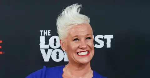 Photo of Anne Burrell