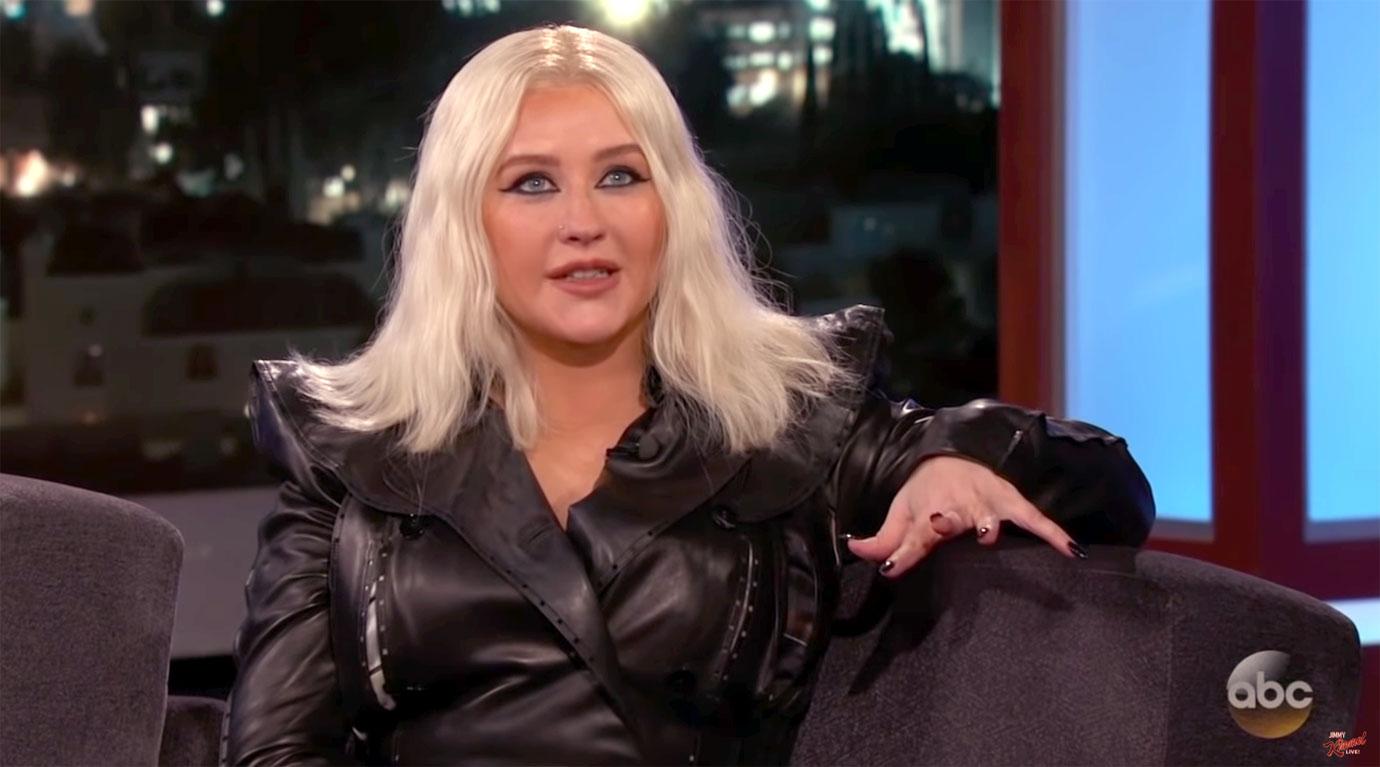 //christina aguilera jimmy kimmel face plastic surgery rumors