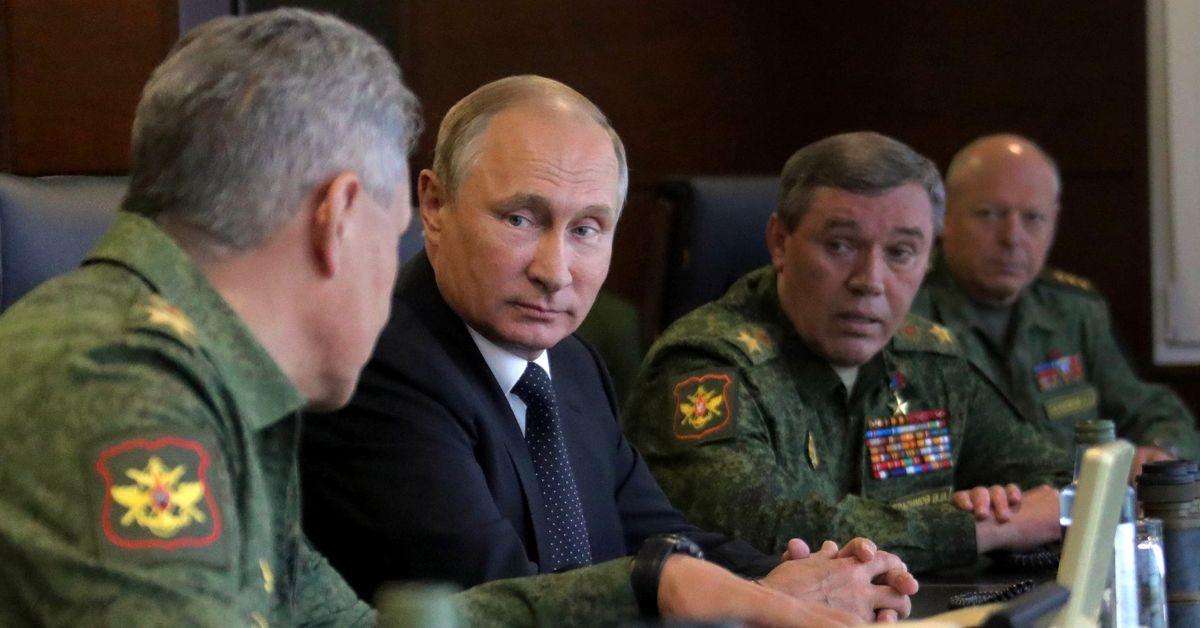 Putin Suffers Heavy Loss After 700 Soldiers Killed In Missile Strike