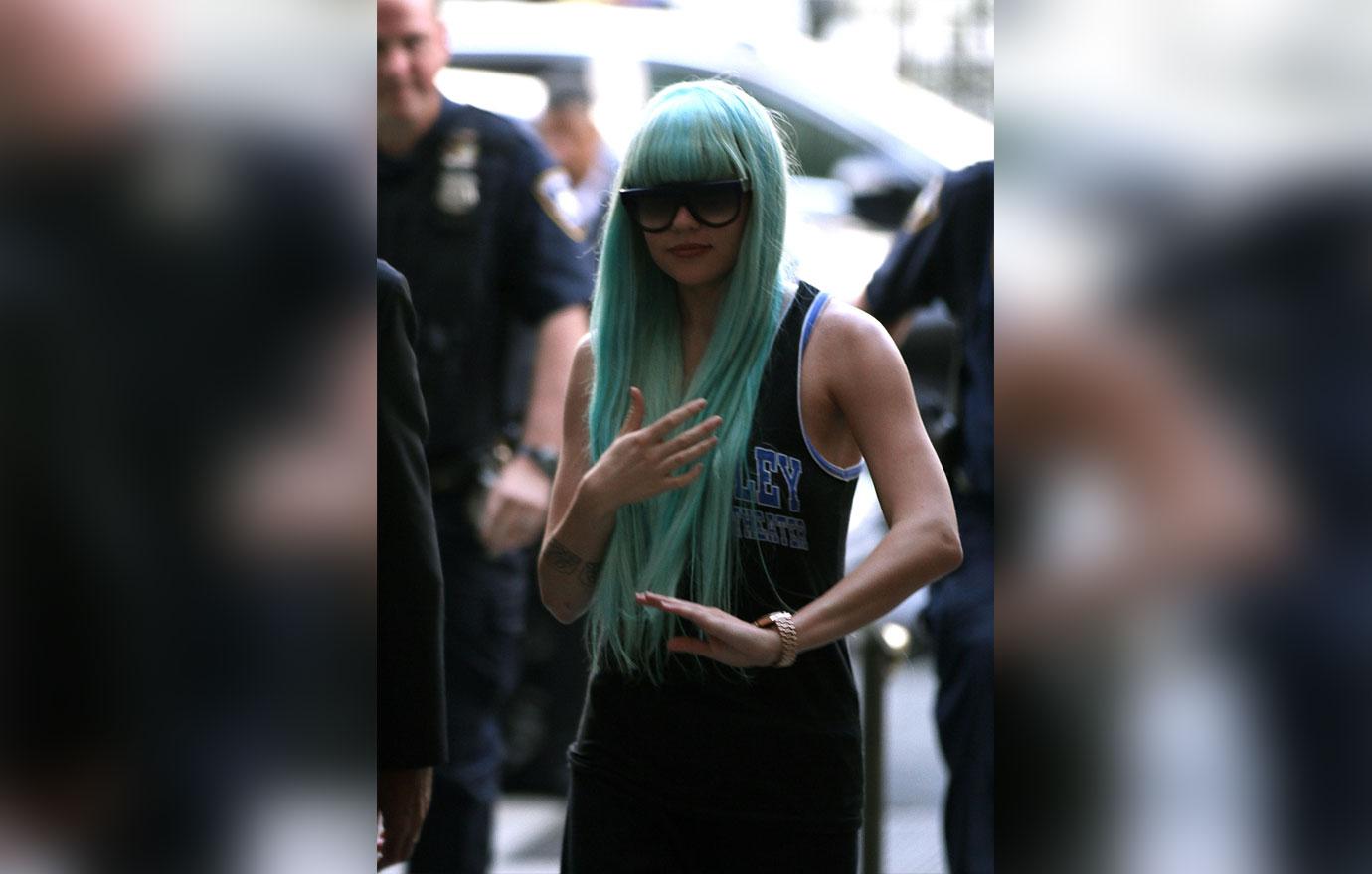 //amanda bynes relapse mental illness