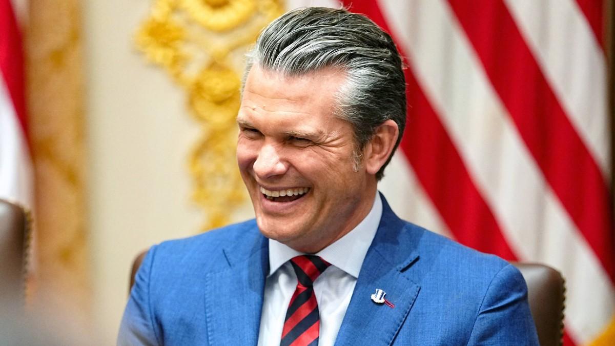Phote of Pete Hegseth