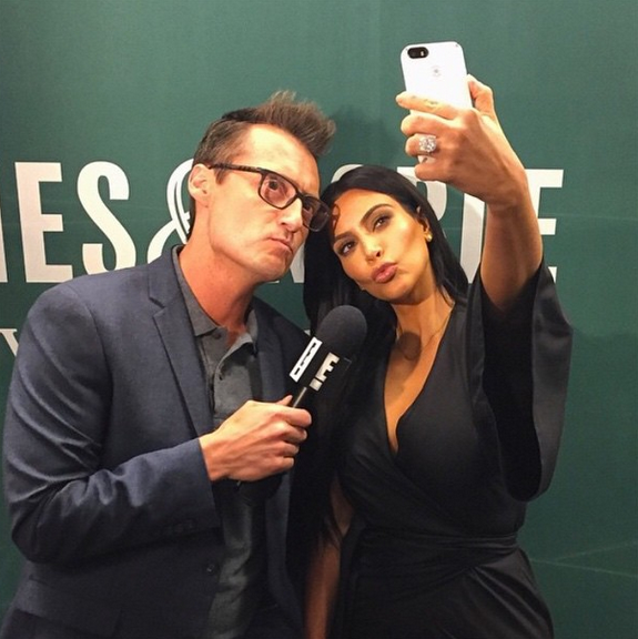 //kim kardashian terrible selfie book reviews​