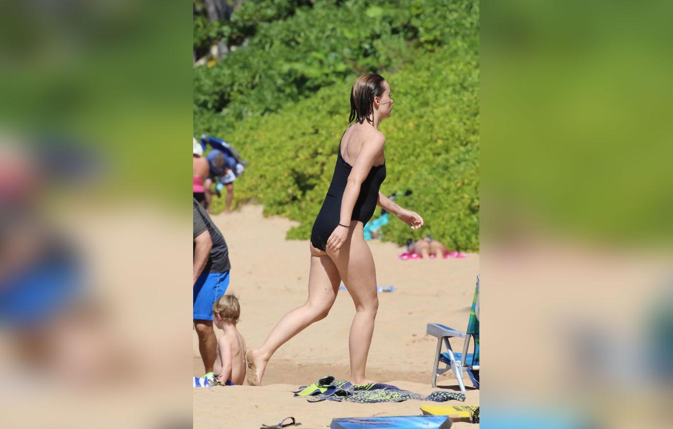 Olivia Wilde Hits The Beach In Hawaii