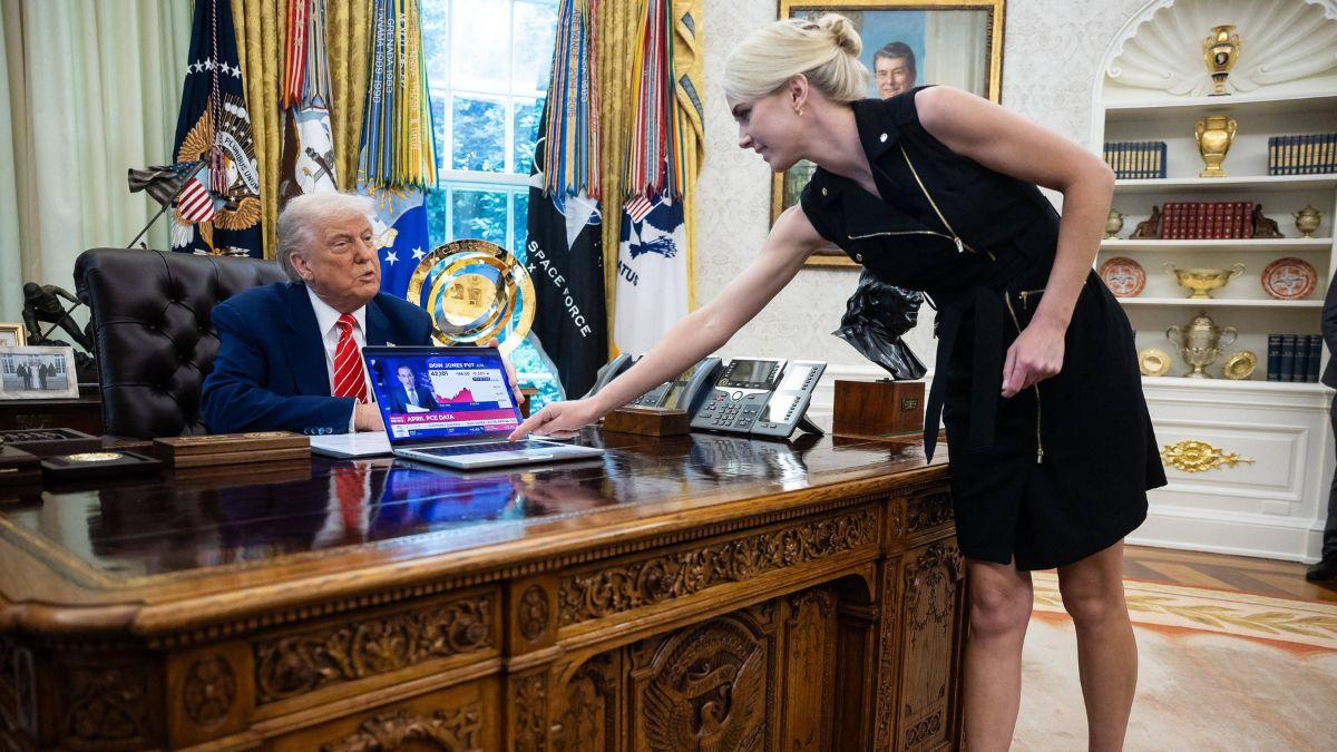 Photo of Donald Trump, Natalie Harp