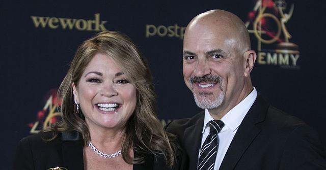 Valerie Bertinelli Back In Divorce Court With Ex Tom Weeks After ...