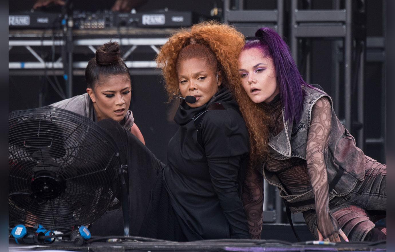 Janet Jackson Performs At Music Fest Amid Plastic Surgery Rumors