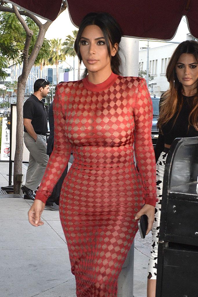 //kim kardashian baby weight loss tight dress