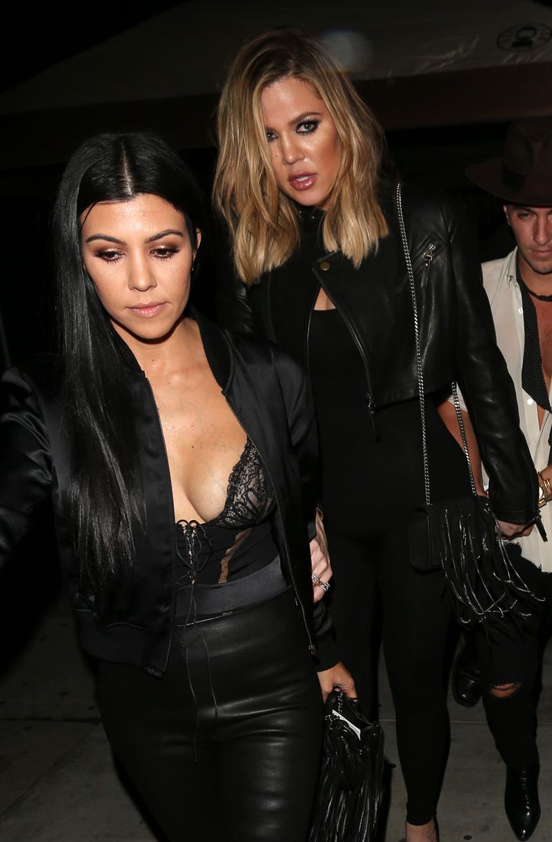 Kim Kardashian Kanye West Divorce Sisters Shut Out