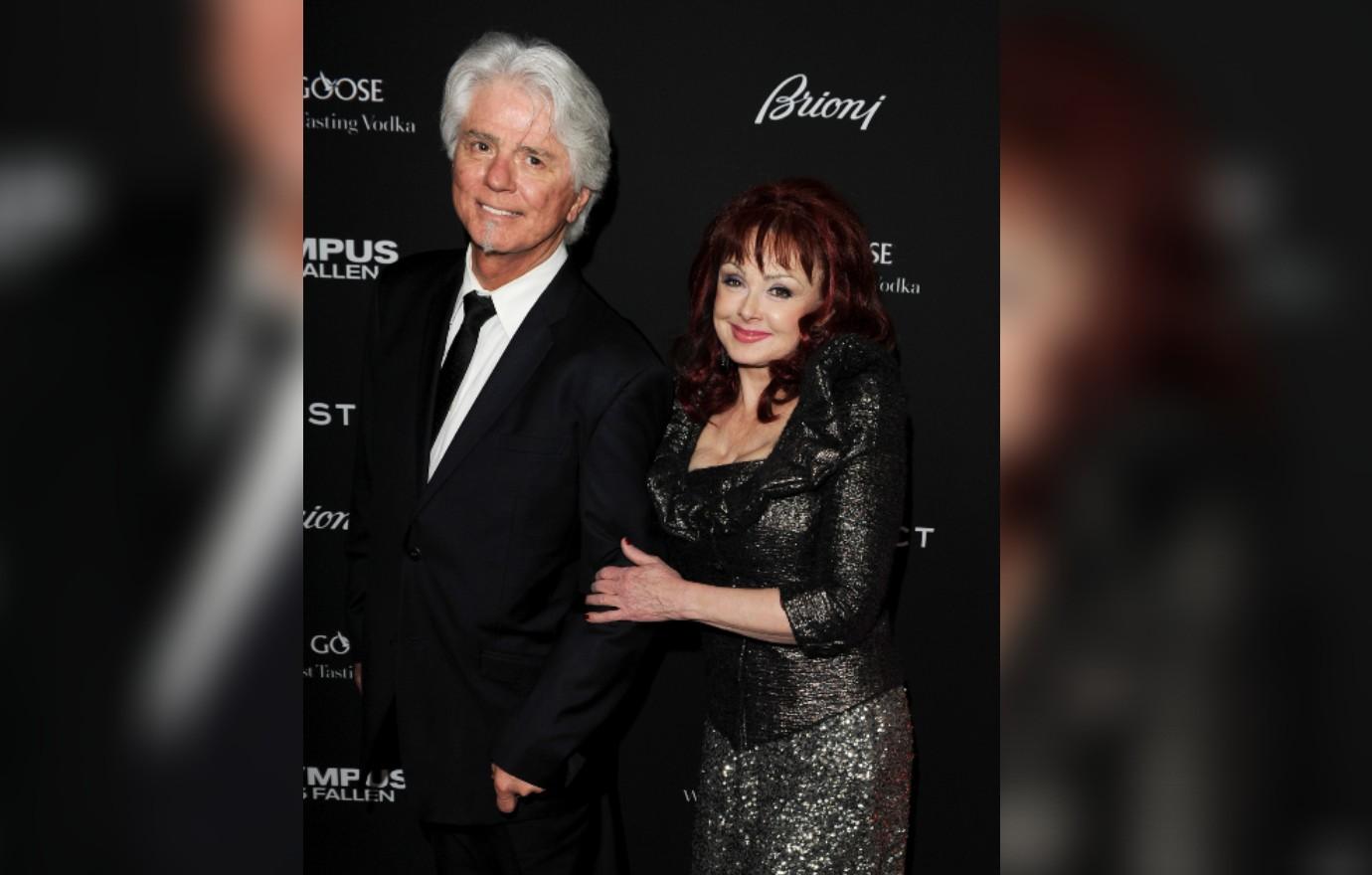 naomi judd larry