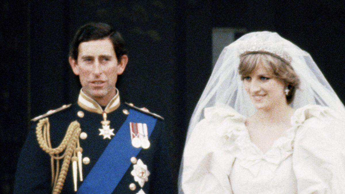 Photo of Prince Charles and Princess Diana