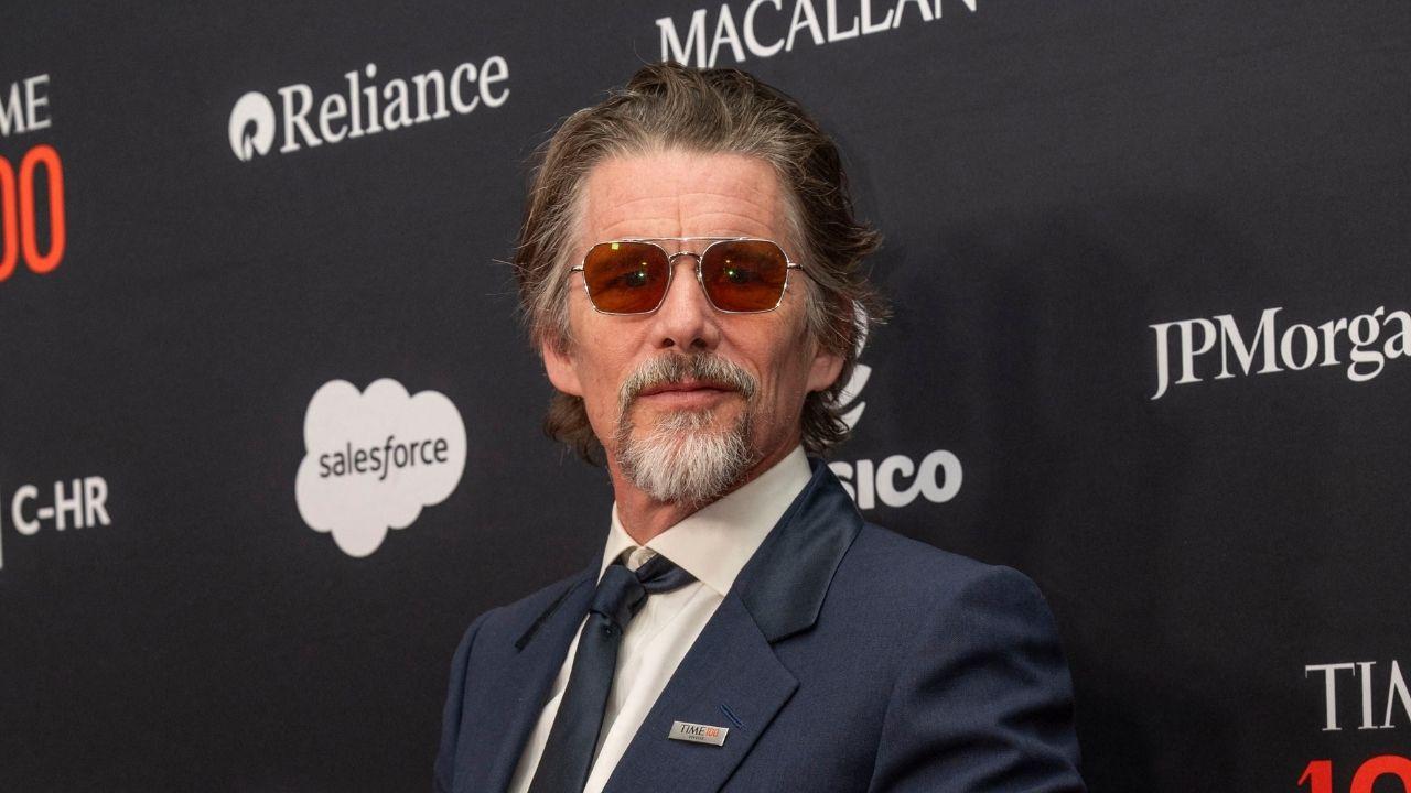 Image of According to Ethan Hawke, being a young actor is 'extremely' dangerous.
