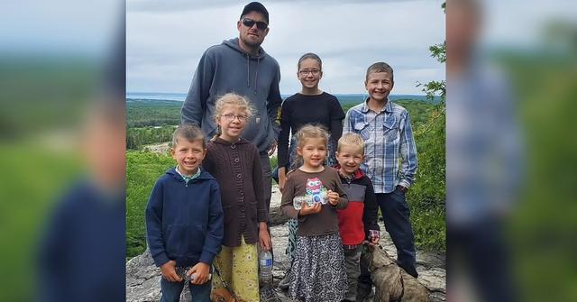 conservative family moves to russia countryside acres yt