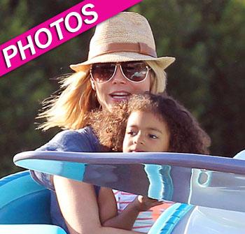 //heidi klum kids disneyland splash