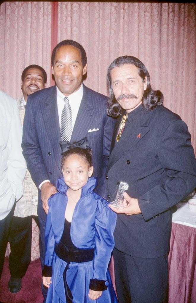 Oj simpson Guns & Secret Celebrity Friends