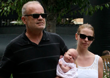 //kelsey kayte grammer baby grove