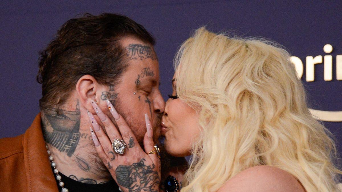 A photo of Jelly Roll and Bunnie XO