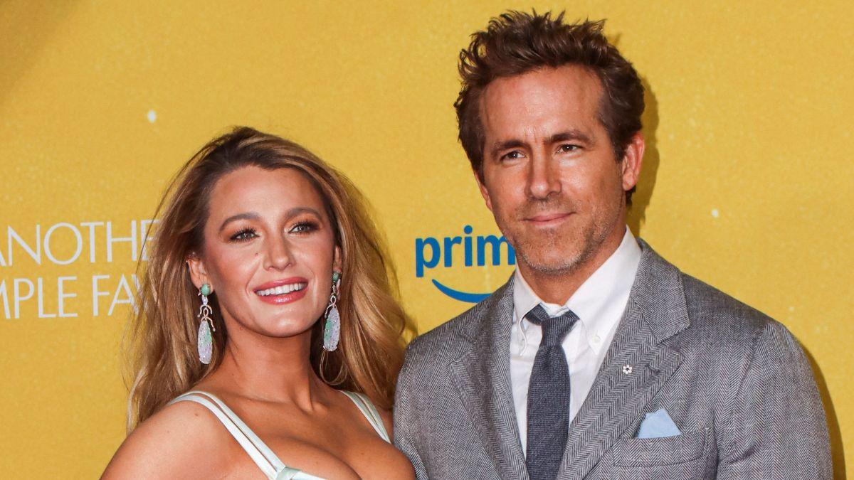 picture of Blake Lively and Ryan Reynolds