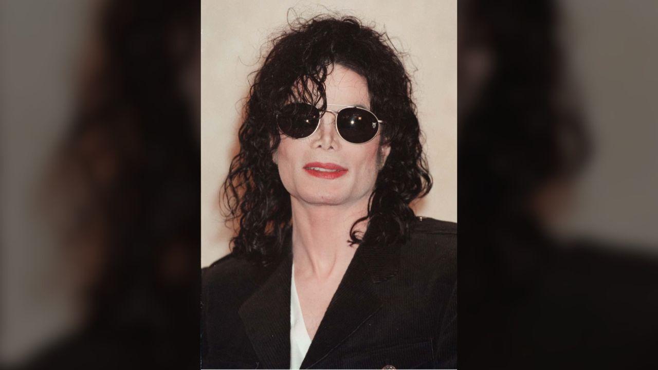 Michael Jackson watched 'Taxi' tapings from a booth rather than the audience, DeVito said.