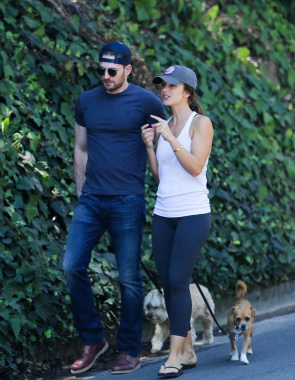 Chris Evans Minka Kelly Photos