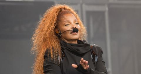 Janet Jackson Accused Of Lip Synching Again Amid Plastic Surgery Rumors