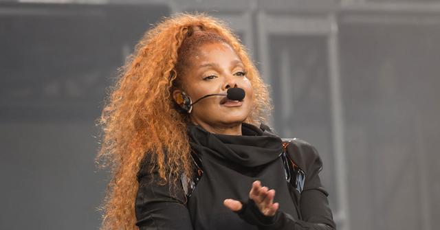 Janet Jackson Accused Of Lip Synching Again Amid Plastic Surgery Rumors