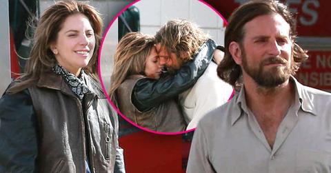 //lady gaga bradley cooper kiss star is born pp