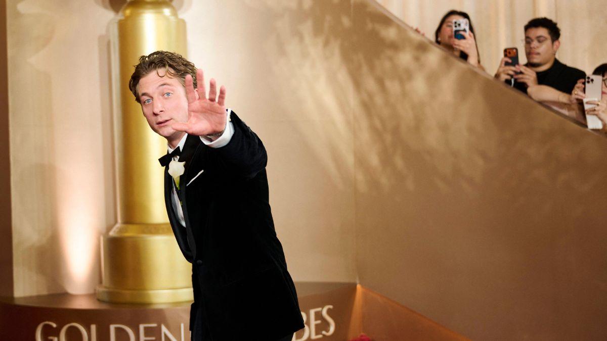 Jeremy Allen White said a teacher surprised him with his diploma at the NYC premiere of 'Springsteen: Deliver Me From Nowhere.'