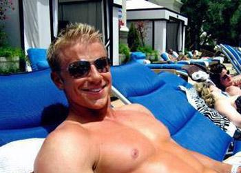 //xsean lowe shirtless nc