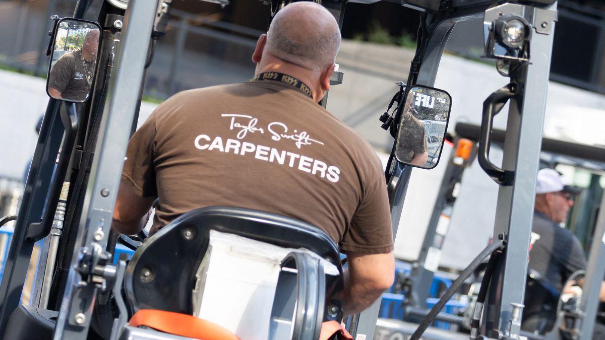 Photo of Madison Square Garden Taylor Swift Workers