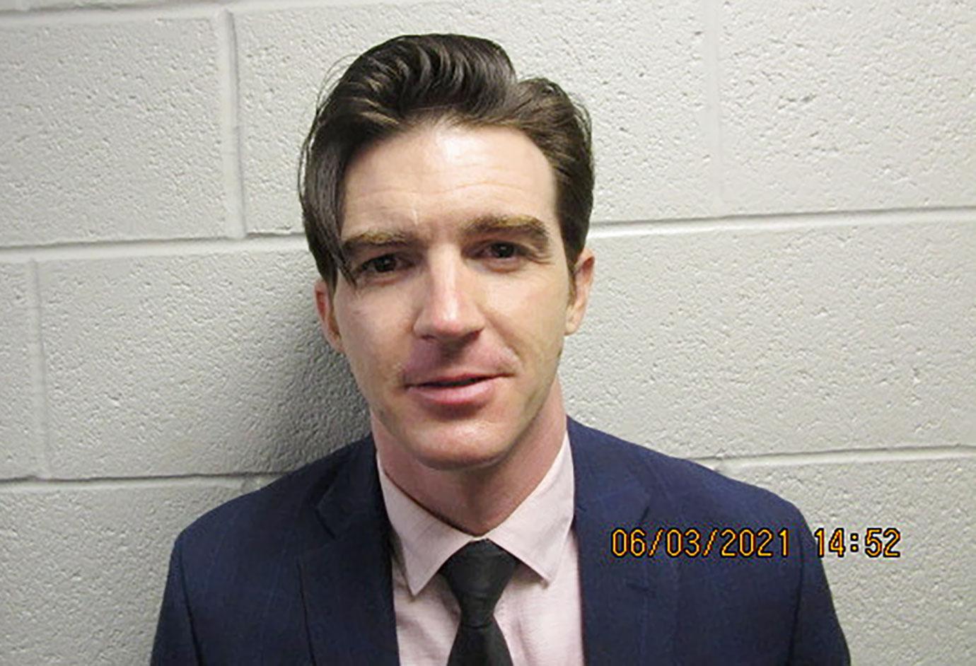 drake bell alleged victim  text messages charged r