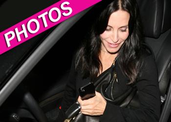 If You’ve Got It Flaunt It: Courteney Cox Gives A Panty Flash!