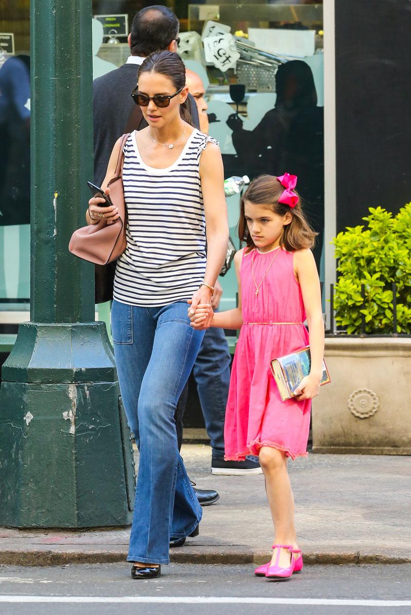 Suri Cruise Birthday Tantrum Dad Tom Mom Katie Holmes