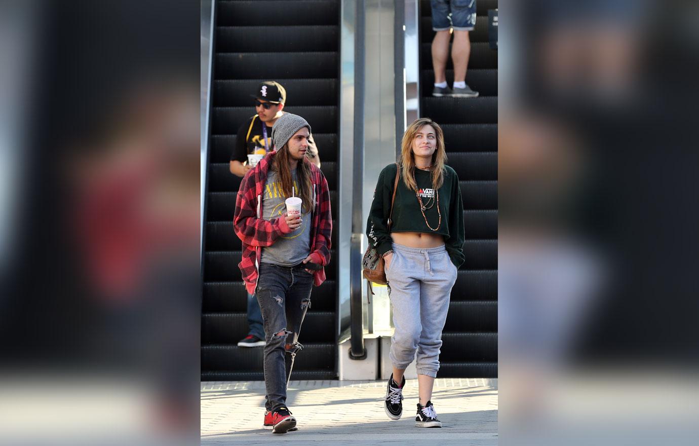 Paris Jackson Has Date With Boyfriend After Suicide Attempt