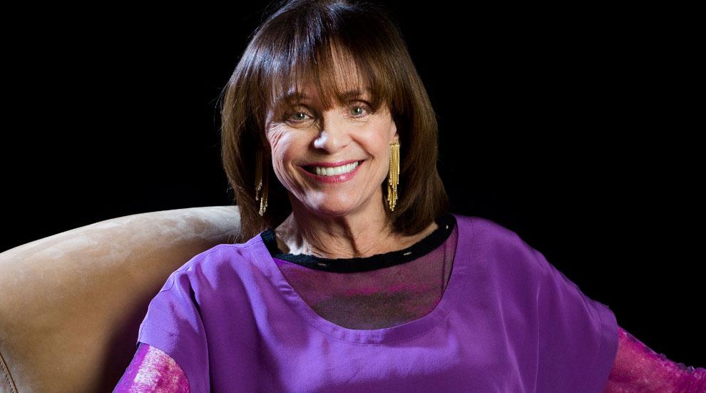 Valerie Harper Rushed To Hospital