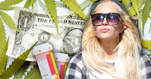 //amanda bynes one dollar