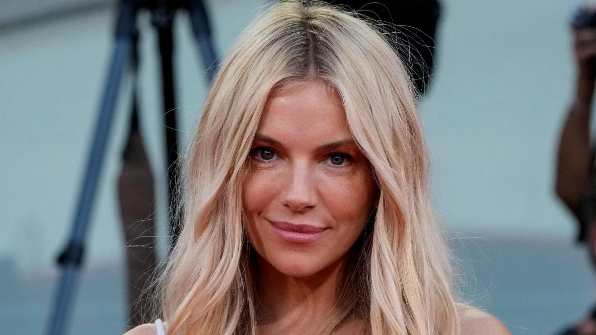 Photo of Sienna Miller