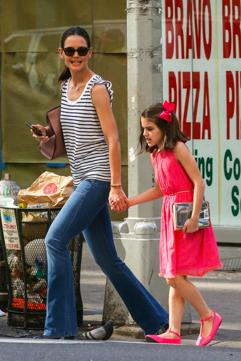 //suri cruise birthday ttantrum tom katie holmes