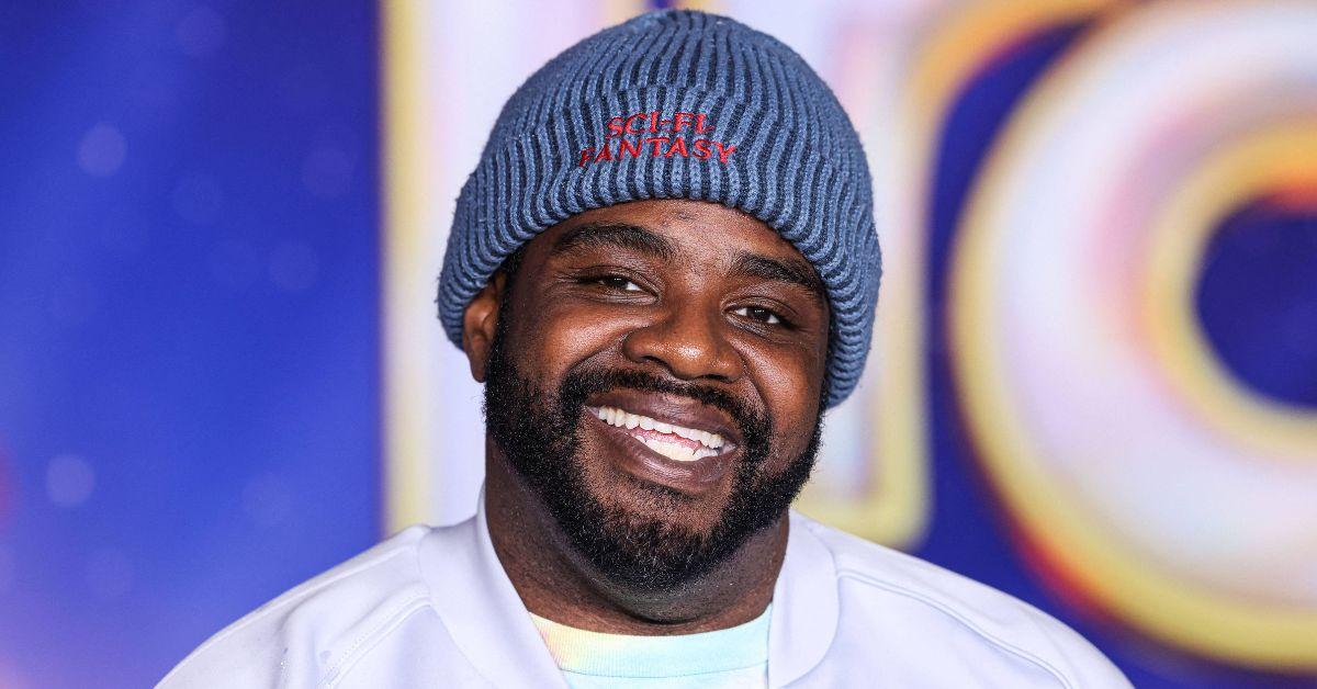 comedian ron funches files restraining order estranged wife christina dawn fears shell flee to canada with son teddy court sole custody divorce