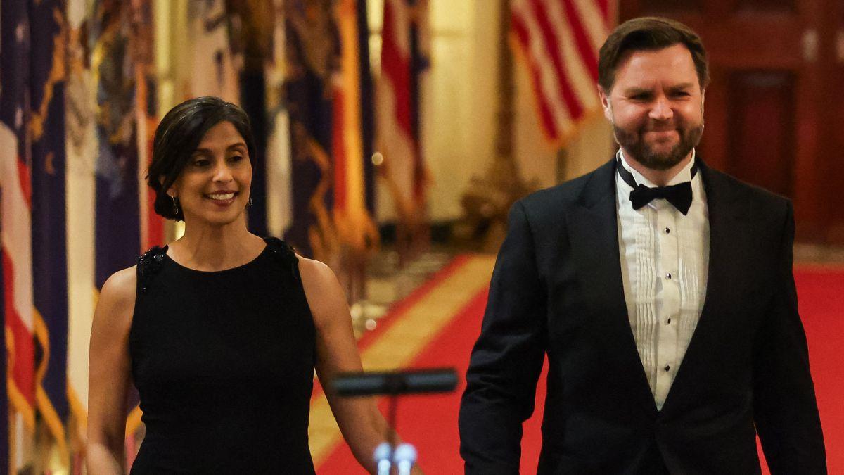 picture of Jd vance and usha vance