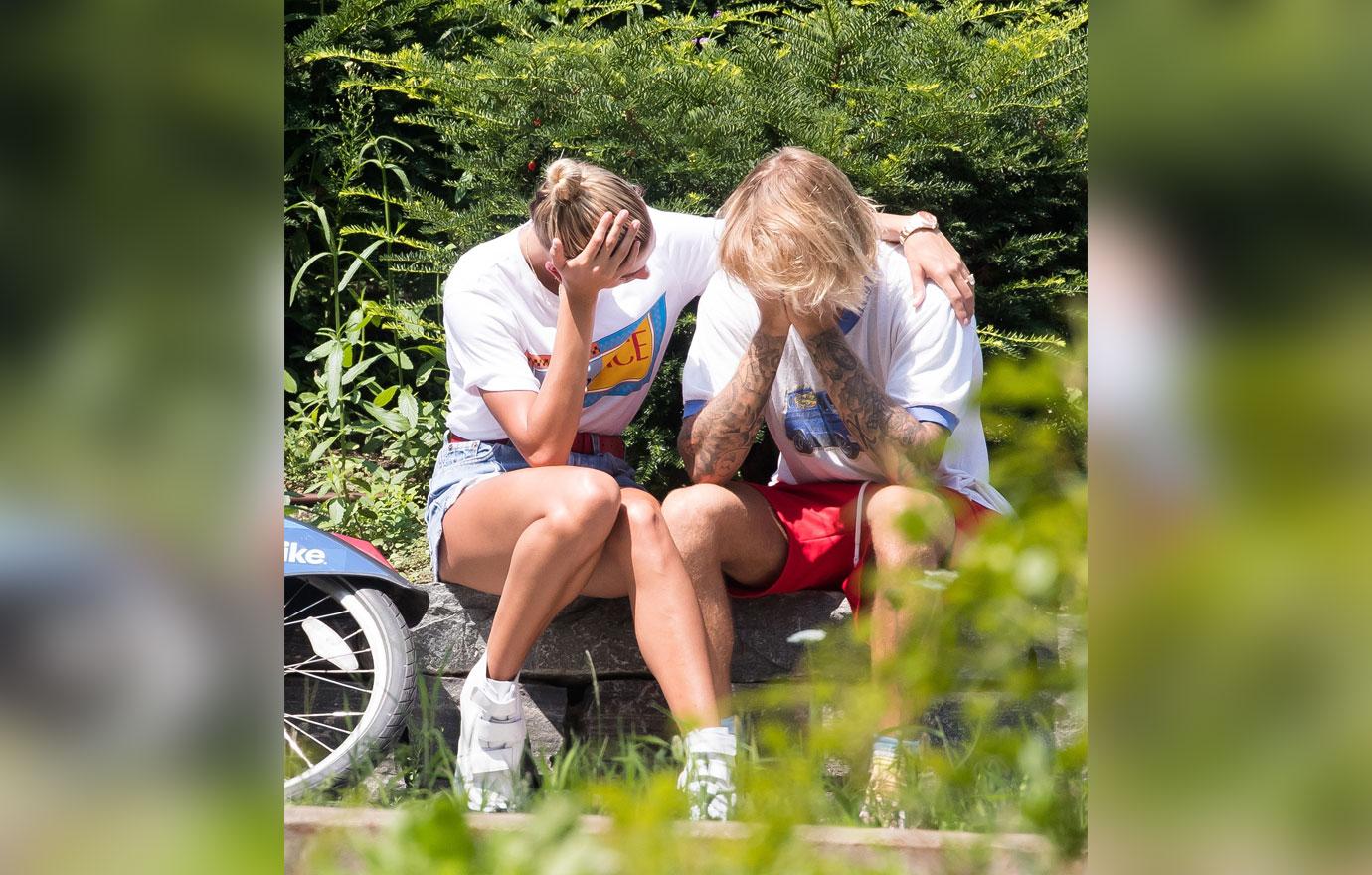 Justin Bieber Crying Hailey Baldwin