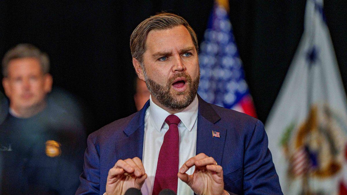 JD Vance claimed Donald Trump 'hated' Jeffrey Epstein.