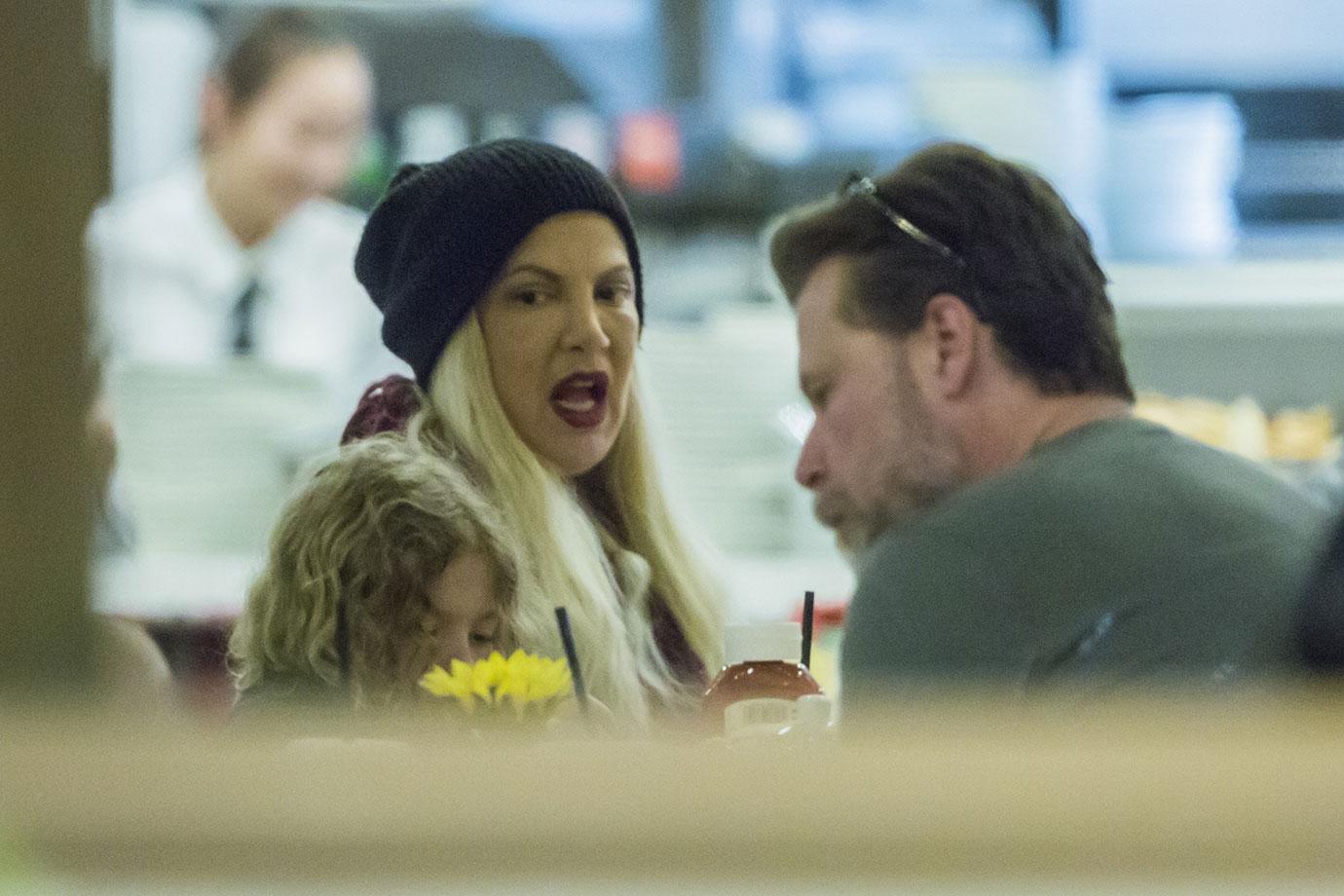 Tori Spelling And Dean McDermott Look Exhausted