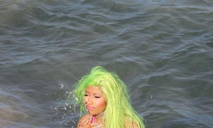 //fp__minaj_nicki_exc_