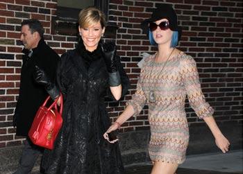 //elizabeth banks katy perry best worst monday