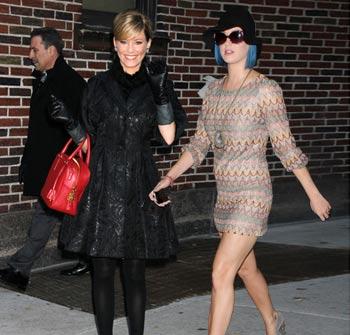 //elizabeth banks katy perry best worst monday