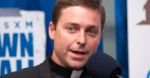 Fox News Star Priest Jonathan Morris Leaves Church Celibacy Rule