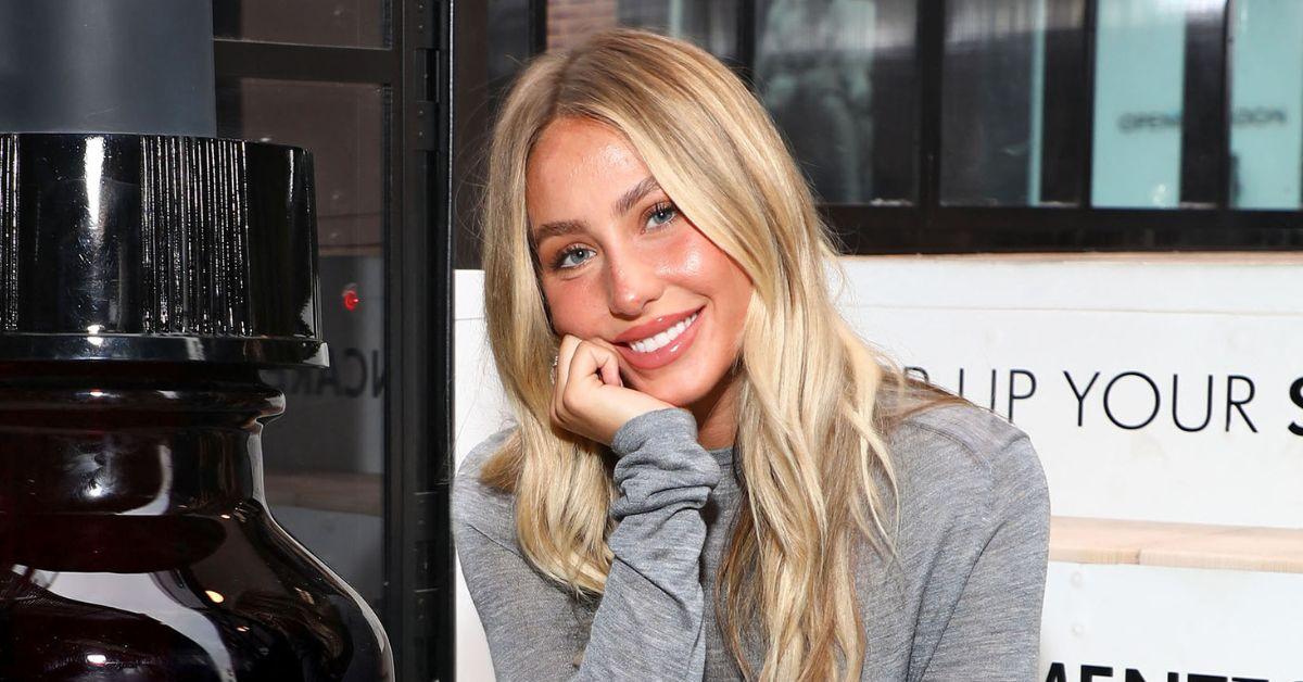 Millionaire Gen Z Influencer Alix Earle Apologizes for Using Racial Slurs(02)