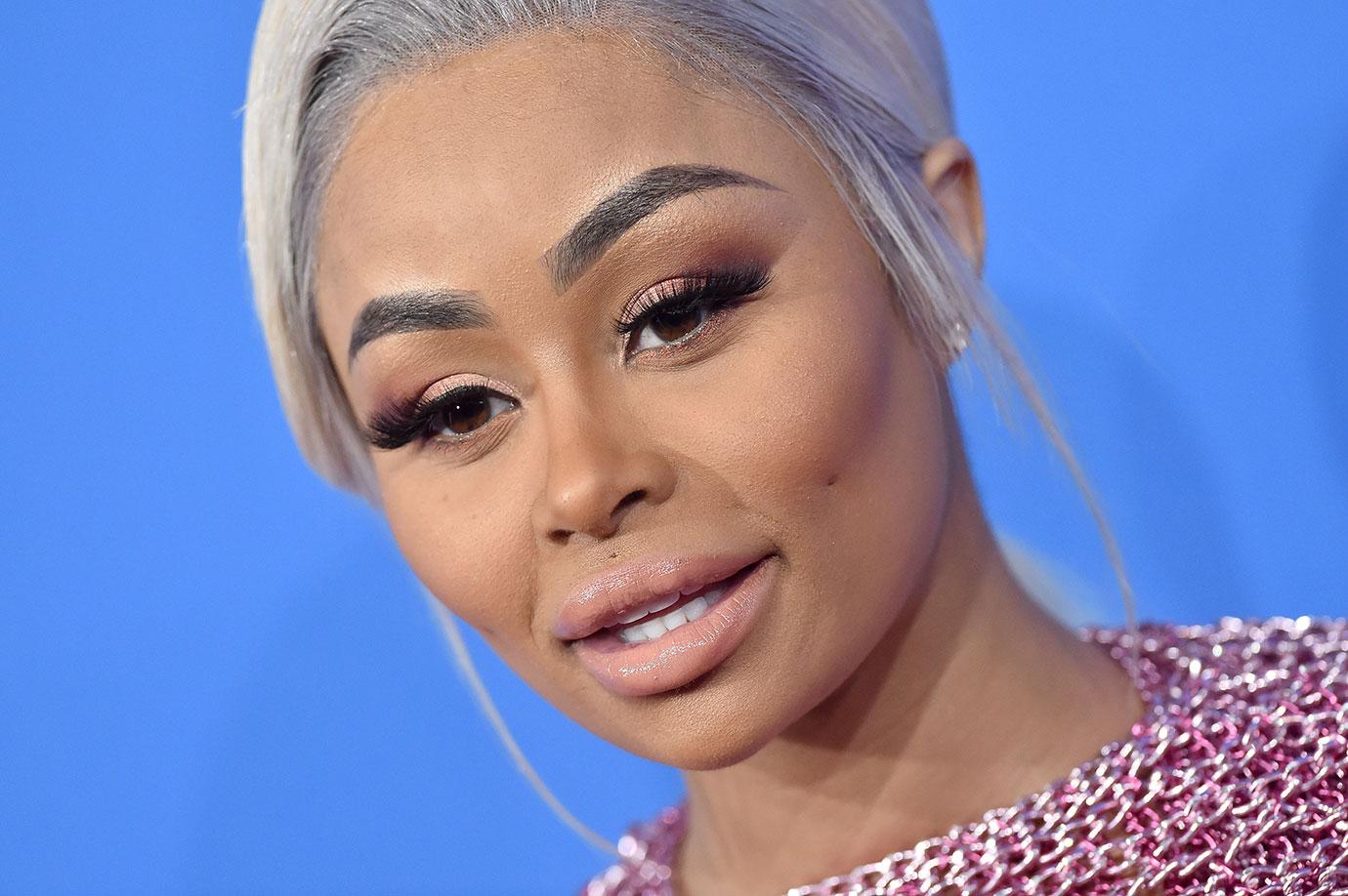 Kylie Jenner Slams Blac Chyna Fake Lashes